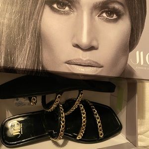 JLO Prina flats size 7 (Brand New)